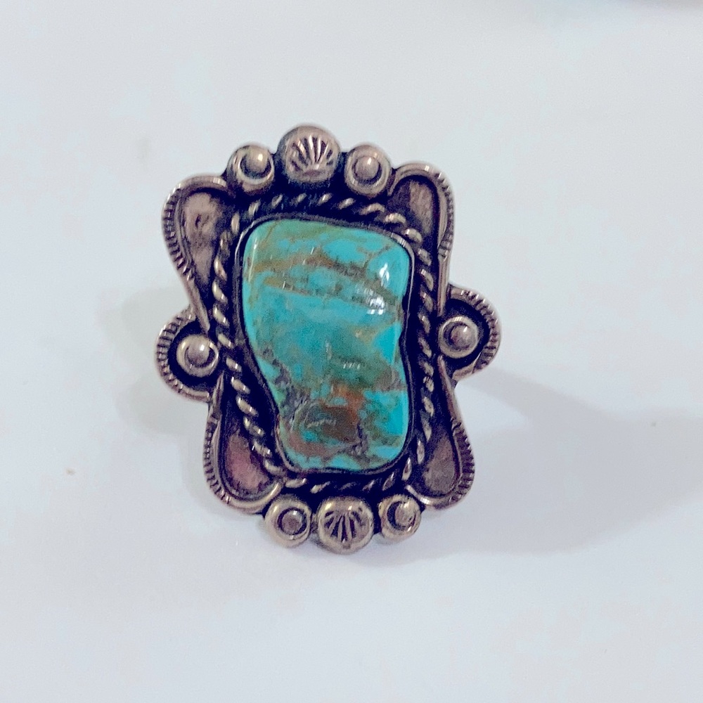 Rare vintage Native American turquoise silver ring
